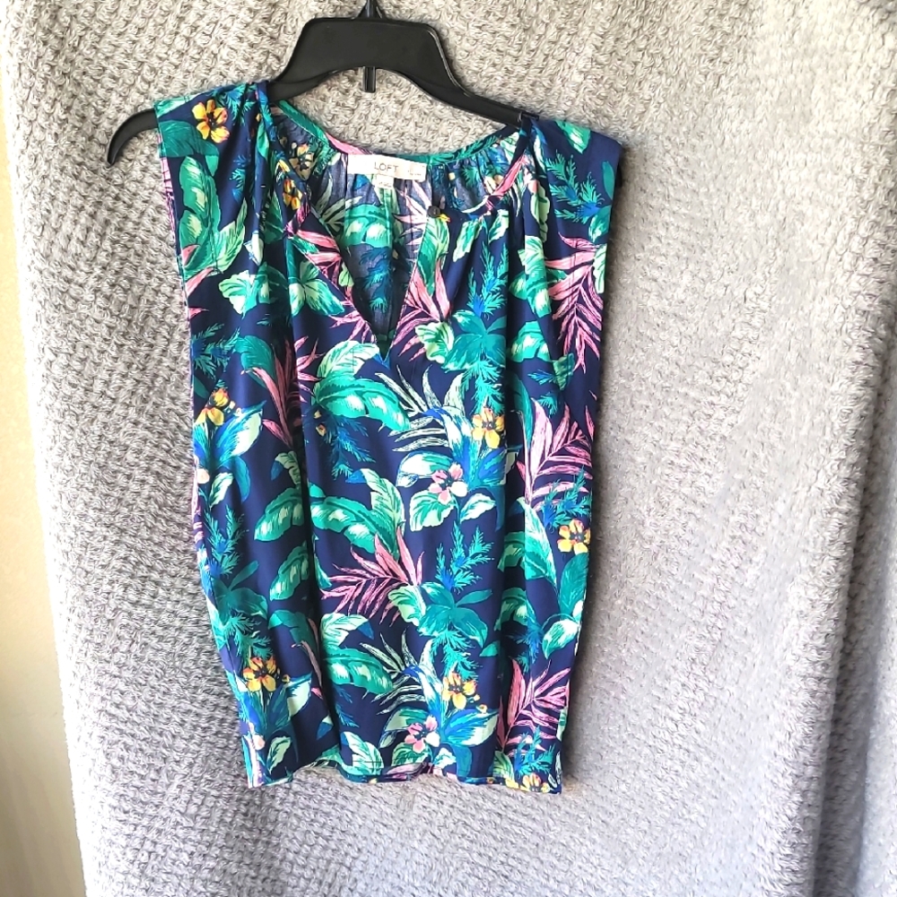 LOFT Blue Graphic Relaxed Blouse